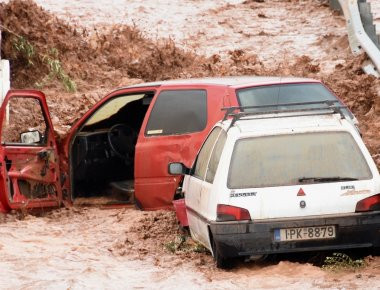 Αυτοψία στα ρέματα της Δυτικής Αττικής από την Περιφέρεια